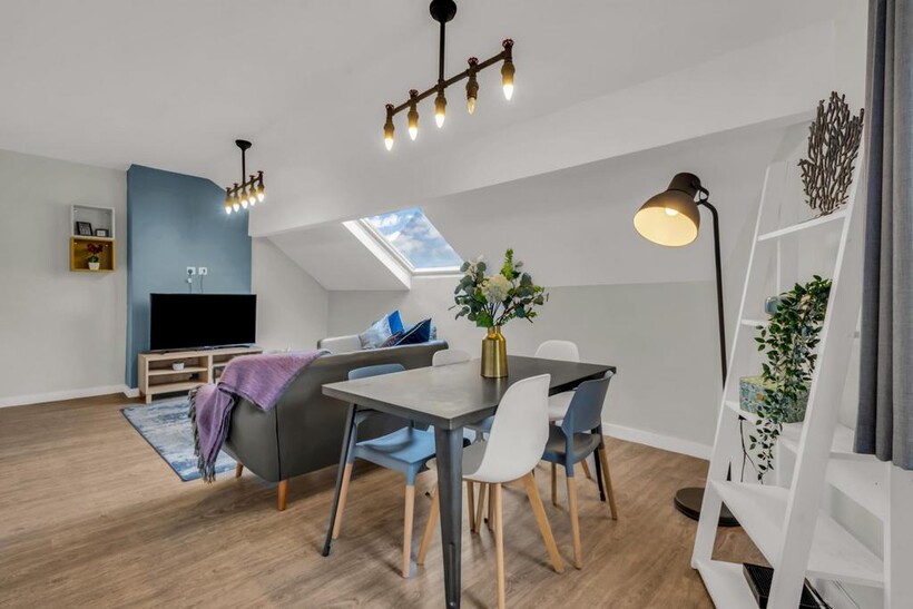 Cardigan Road, Leeds 5 bed house to rent - £2,730 pcm (£630 pw)
