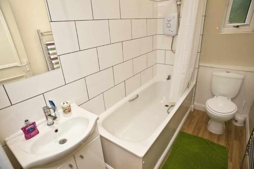 Moorfield Street, Leeds LS2 5 bed end of terrace house to rent - £600 pcm (£138 pw)