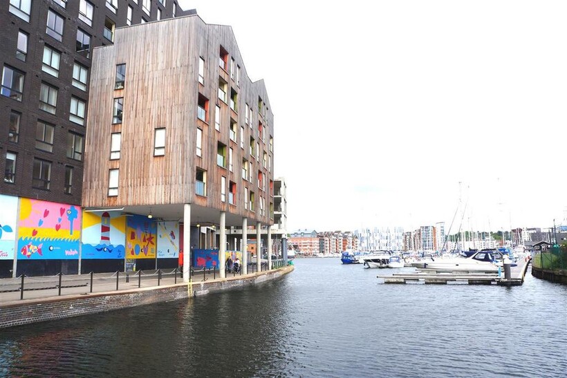 Quayside, Ipswich IP4 1 bed apartment to rent - £895 pcm (£207 pw)