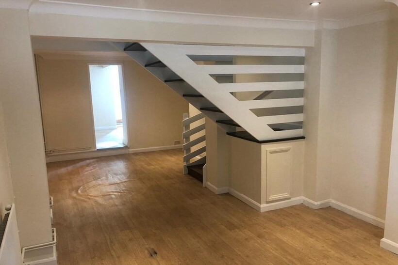 Bulwer Road, Ipswich IP1 3 bed terraced house to rent - £900 pcm (£208 pw)