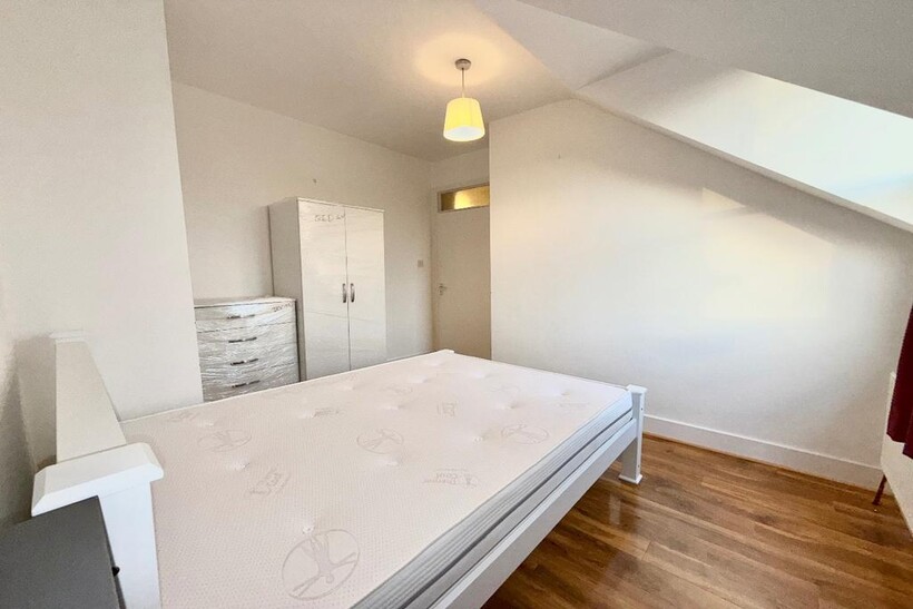 Adelaide Avenue, London 1 bed flat to rent - £1,700 pcm (£392 pw)