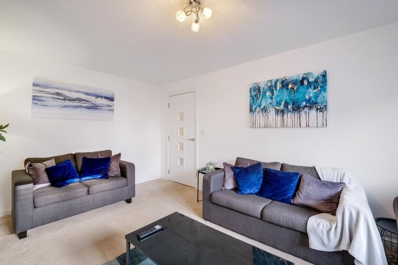 Cherry Banks, Emersons Green, Bristol 5 bed semi-detached house to rent - £6,698 pcm (£1,546 pw)