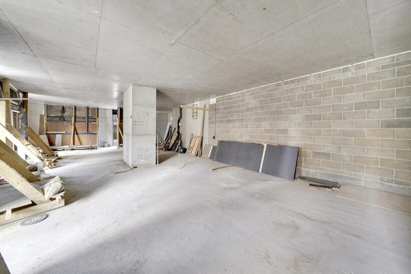 6 John Harrison Square,  London, E16 Retail property (high street) to rent - £3,114 pcm (£719 pw)