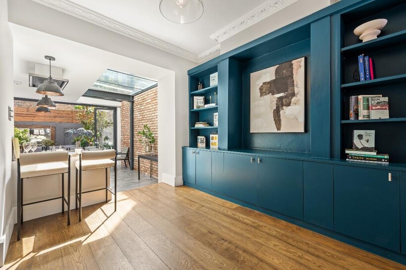 London SW11 4 bed terraced house to rent - £11,750 pcm (£2,712 pw)