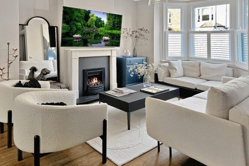 London SW11 4 bed terraced house to rent - £11,750 pcm (£2,712 pw)