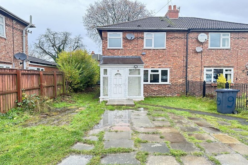 Clee Avenue, Manchester, M13 3 bed semi-detached house to rent - £1,595 pcm (£368 pw)