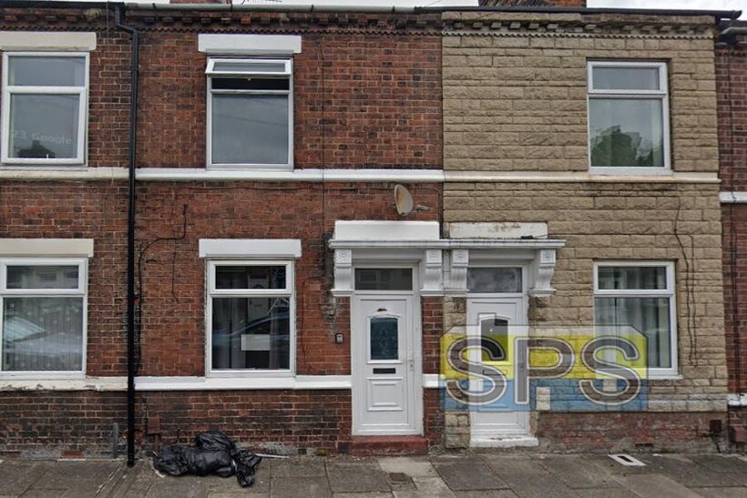 Newlands Street, Stoke-on-Trent ST4 2 bed terraced house to rent - £780 pcm (£180 pw)