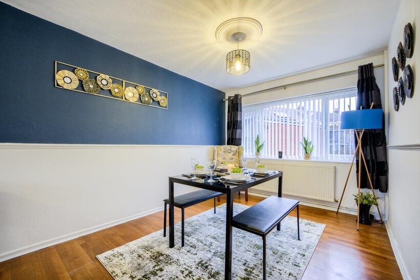 Hen Lane, Coventry CV6 3 bed end of terrace house to rent - £3,235 pcm (£747 pw)