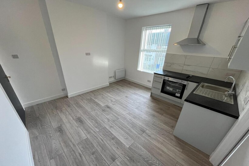 Shobnall Street, Burton-On-Trent, DE14 1 bed flat to rent - £525 pcm (£121 pw)