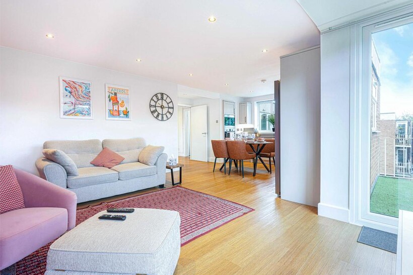 Warwick Avenue, Coventry CV5 2 bed serviced apartment to rent - £3,510 pcm (£810 pw)