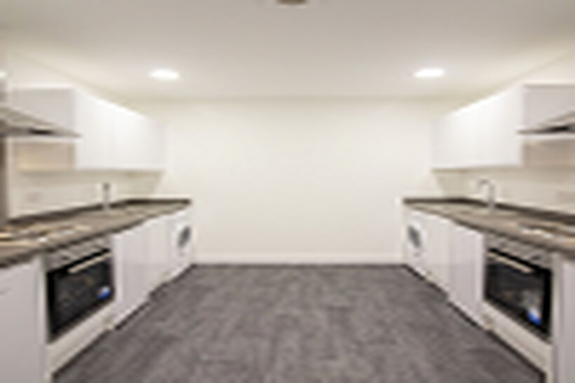 Colonnade House, 201 Sunbridge Road... 1 bed in a flat share to rent - £350 pcm (£81 pw)