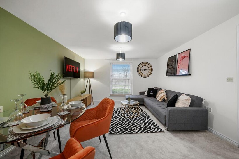 Turing Gate, Bletchley MK3 2 bed serviced apartment to rent - £3,510 pcm (£810 pw)