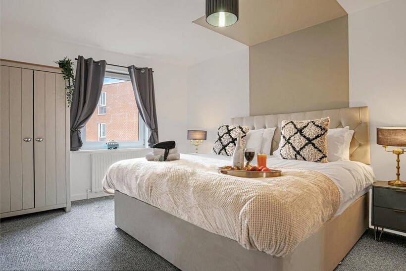 Woolmonger Street, Northampton NN1 2 bed serviced apartment to rent - £3,558 pcm (£821 pw)