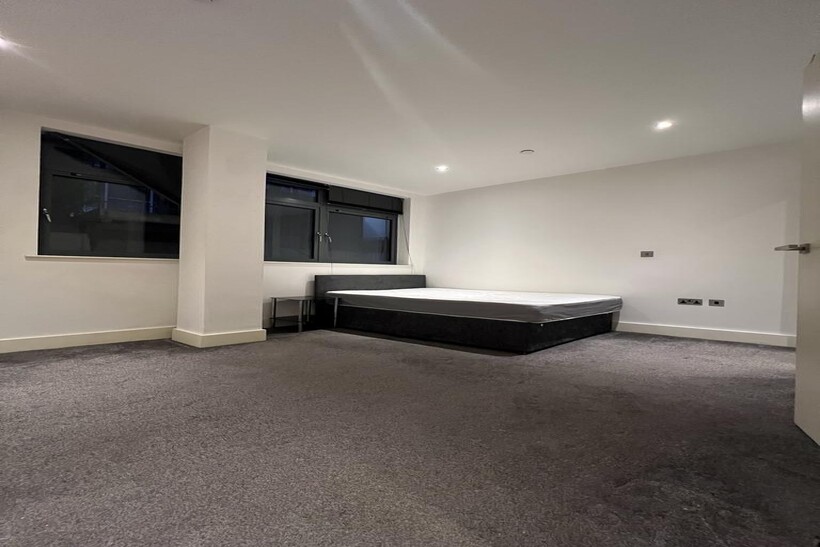 Balmes Road, London N1 4 bed apartment to rent - £3,500 pcm (£808 pw)