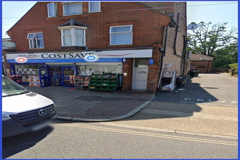 Swakeleys Road, Ickenham UB10 1 bed in a flat share to rent - £975 pcm (£225 pw)