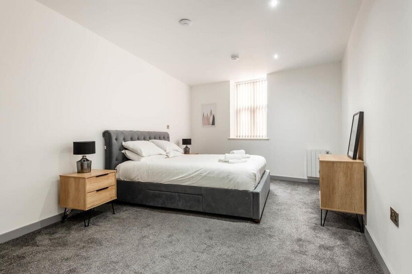 St. Sepulchre Gate, Doncaster DN1 3 bed serviced apartment to rent - £3,300 pcm (£762 pw)
