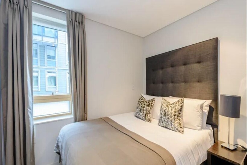 Merchant Square East, Paddington... 1 bed apartment to rent - £3,077 pcm (£710 pw)