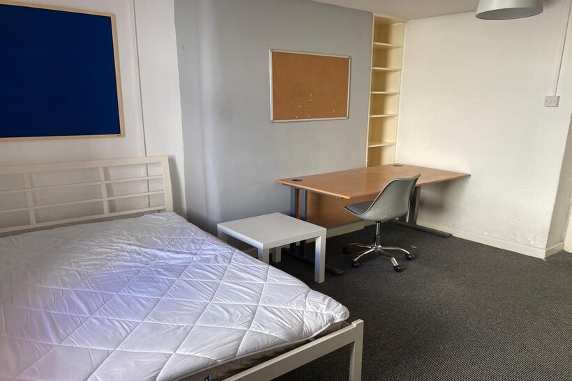 Flat 1 Radnor House 3 bed flat share to rent - £1,560 pcm (£360 pw)