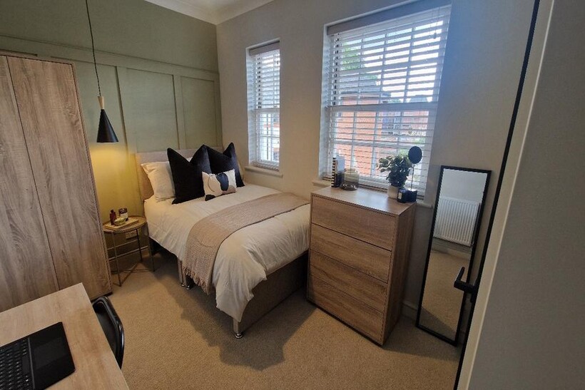 Lower Brook Street, Ipswich IP4 1 bed in a house share to rent - £700 pcm (£162 pw)