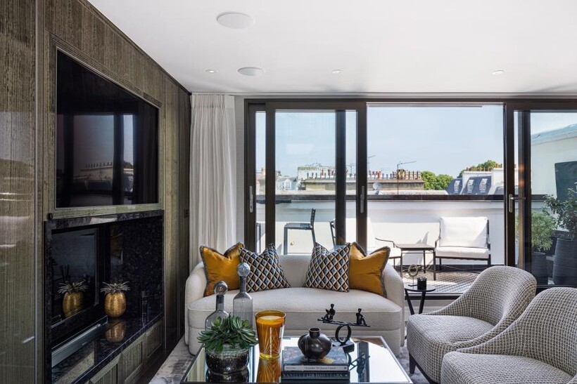 Penthouse, Prince of Wales Terrace... 3 bed apartment to rent - £20,150 pcm (£4,650 pw)