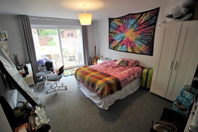 Montpelier Road, Nottingham NG7 3 bed end of terrace house to rent - £1,625 pcm (£375 pw)