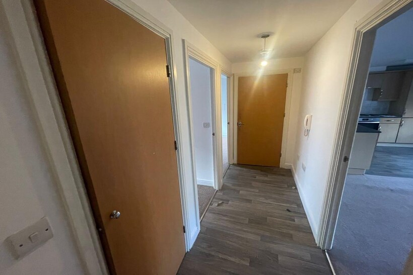 Siloam Place, Ipswich IP3 2 bed ground floor flat to rent - £895 pcm (£207 pw)