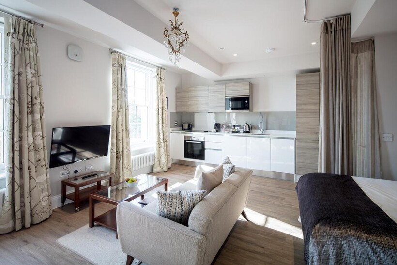 St. Pauls Road, Clifton BS8 1 bed serviced apartment to rent - £2,730 pcm (£630 pw)