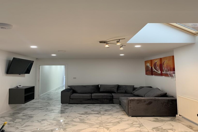 Oak Tree Lane, Selly Oak B29 5 bed apartment to rent - £2,817 pcm (£650 pw)