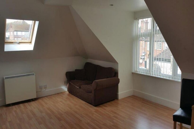 2 Bedroom Flat in Headington 2 bed flat to rent - £1,350 pcm (£312 pw)
