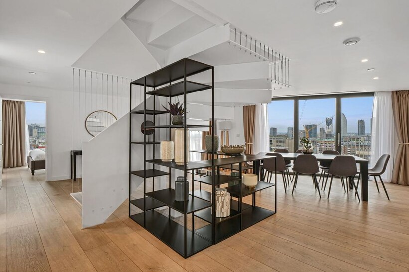 Southwark Street, London SE1 3 bed serviced apartment to rent - £11,650 pcm (£2,688 pw)