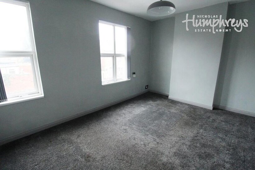 Summerfield Crescent - B16 1 bed flat to rent - £725 pcm (£167 pw)