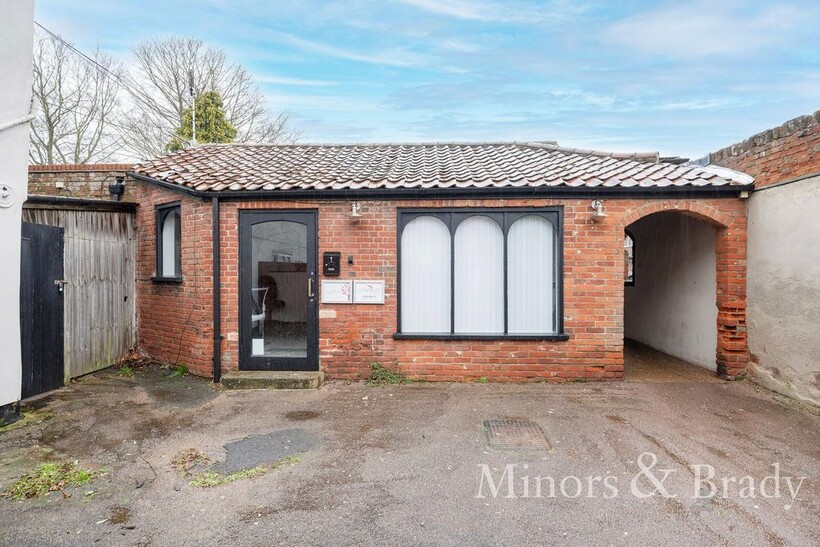 Market Place, Dereham, NR19 Property to rent - £583 pcm (£135 pw)