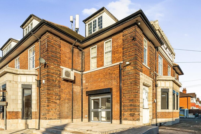 Beresford Road, Manchester, M13 Property to rent - £3,750 pcm (£865 pw)