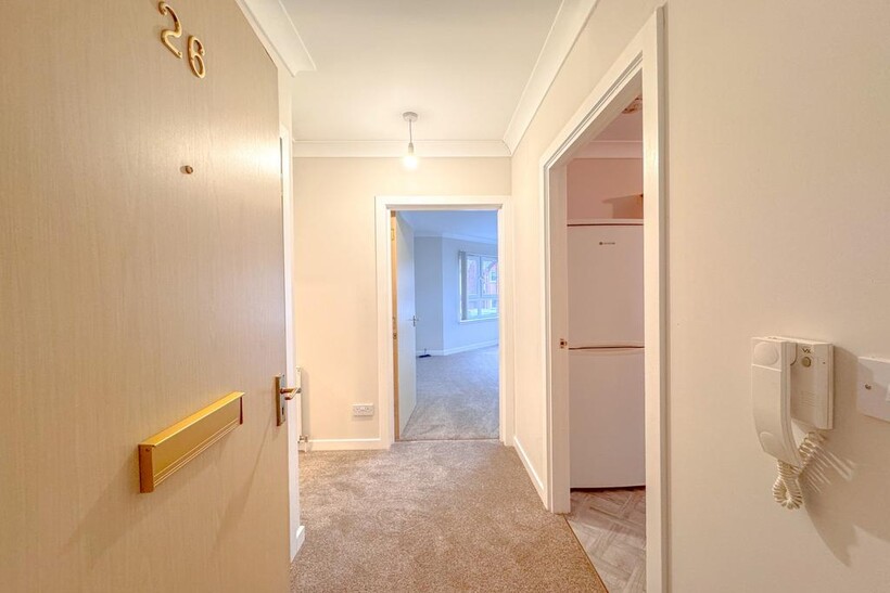 MILL PLACE, UDDINGSTON G71 2 bed flat to rent - £825 pcm (£190 pw)
