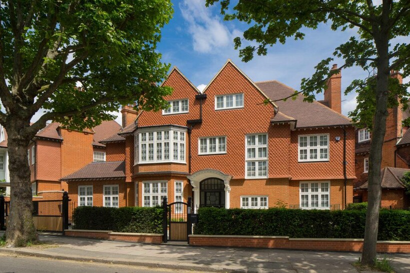 Elsworthy Road, London, NW3 6 bed detached house to rent - £75,833 pcm (£17,500 pw)