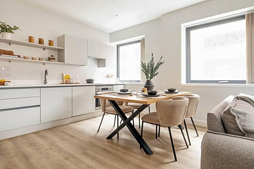 Salford quay M50 3 bed apartment to rent - £2,350 pcm (£542 pw)