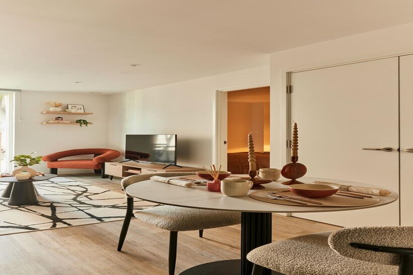 at The Castings, Heyrod Street... 1 bed apartment to rent - £1,310 pcm (£302 pw)