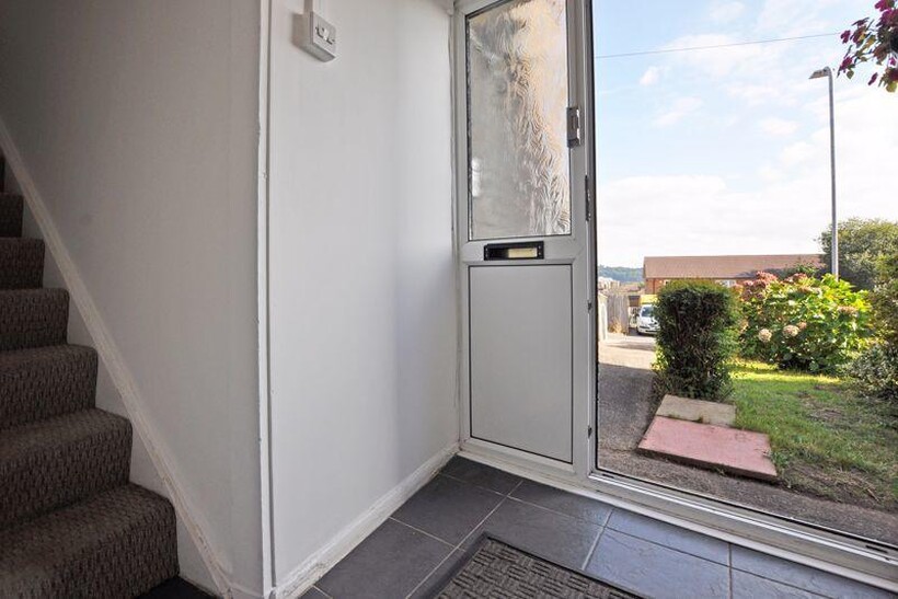 Caradoc Close, Caerleon NP18 2 bed flat to rent - £925 pcm (£213 pw)