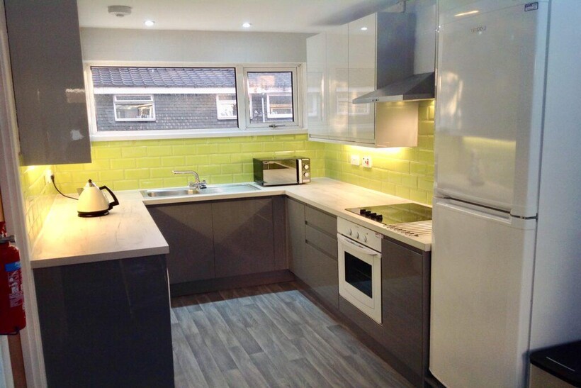 Leeson Way, Birmingham B17 5 bed detached house to rent - £2,080 pcm (£480 pw)