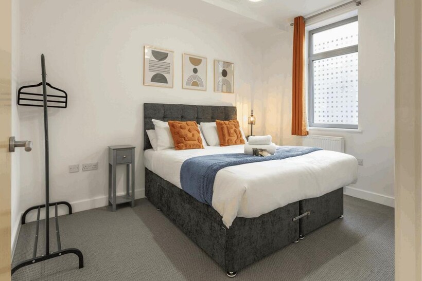High Street, Redhill RH1 1 bed serviced apartment to rent - £3,345 pcm (£772 pw)