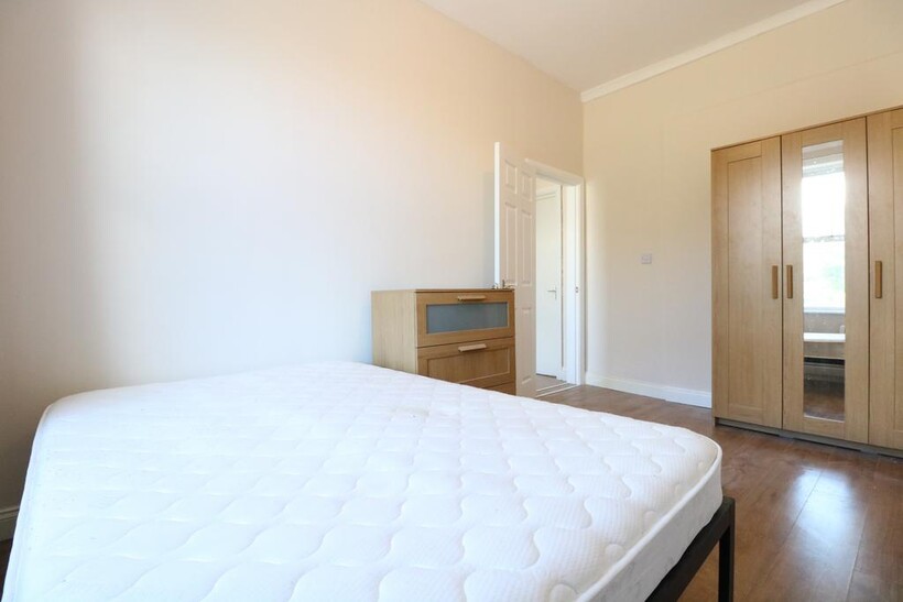 Church Road, London NW10 1 bed flat to rent - £1,390 pcm (£321 pw)