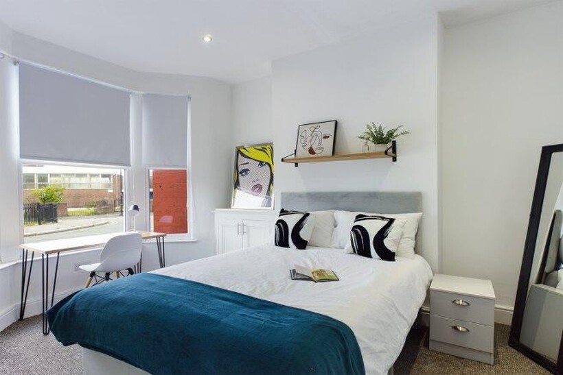 Burleigh-street-m15-6fg-964292