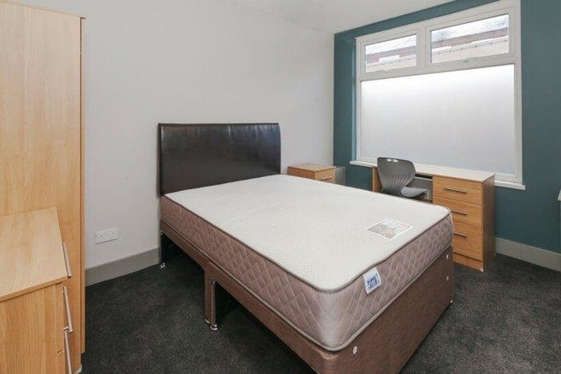 Romney-street-m6-6dg-964651