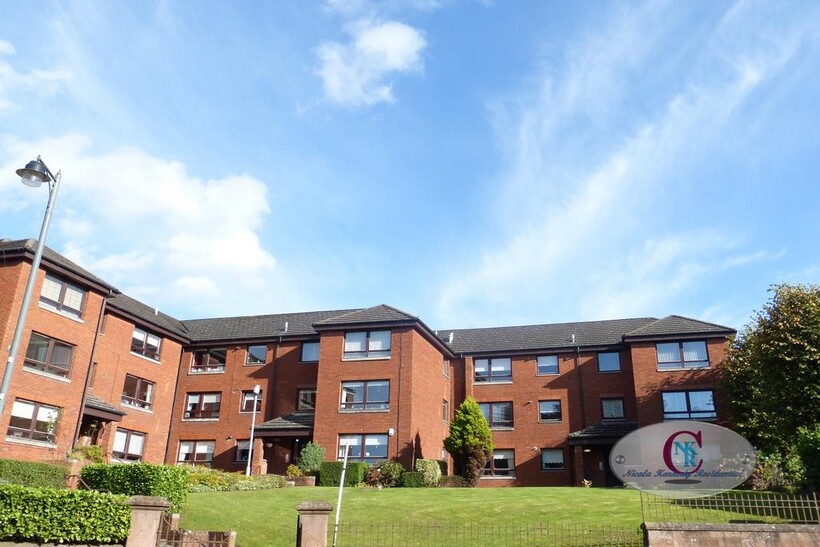 MAIN STREET, UDDINGSTON G71 2 bed flat to rent - £795 pcm (£183 pw)