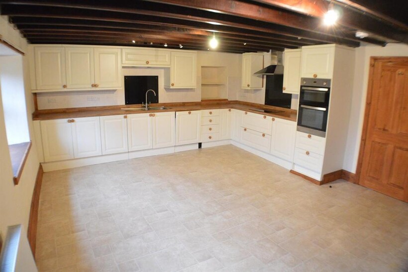 Hutton Fields West, Hutton Magna, Nr... 5 bed cottage to rent - £1,750 pcm (£404 pw)