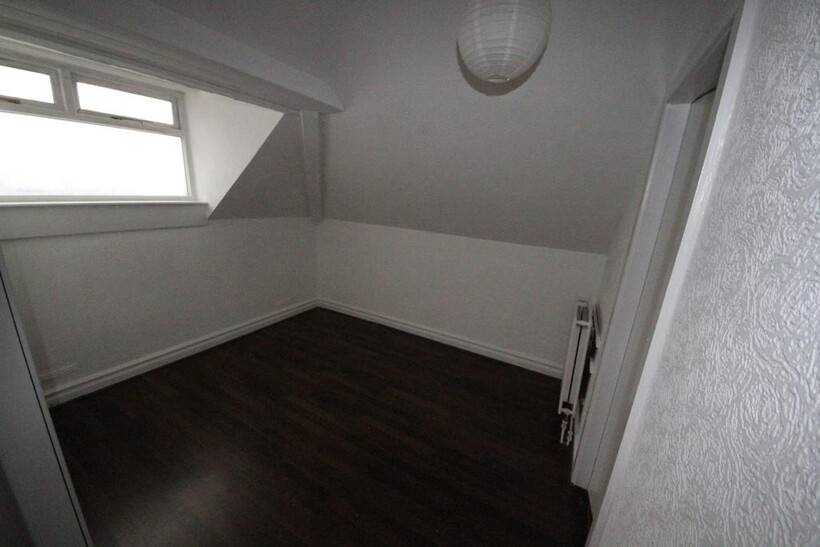 Street Lane, Leeds, LS8 2ET 1 bed flat to rent - £550 pcm (£127 pw)