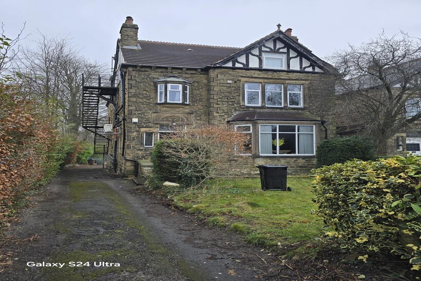 Street Lane, Leeds, LS8 2ET 1 bed flat to rent - £550 pcm (£127 pw)