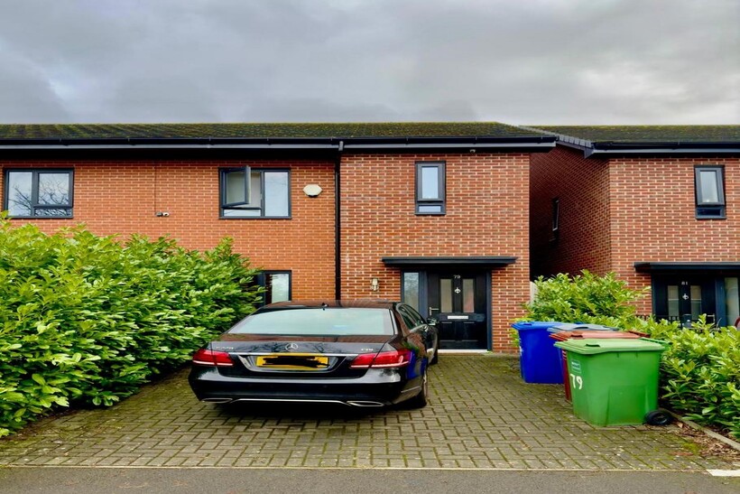 Bratton Drive, Manchester M19 3 bed end of terrace house to rent - £1,600 pcm (£369 pw)