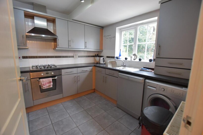Millbrook  Gardens, Blythe Bridge, ST11 1 bed in a house share to rent - £695 pcm (£160 pw)