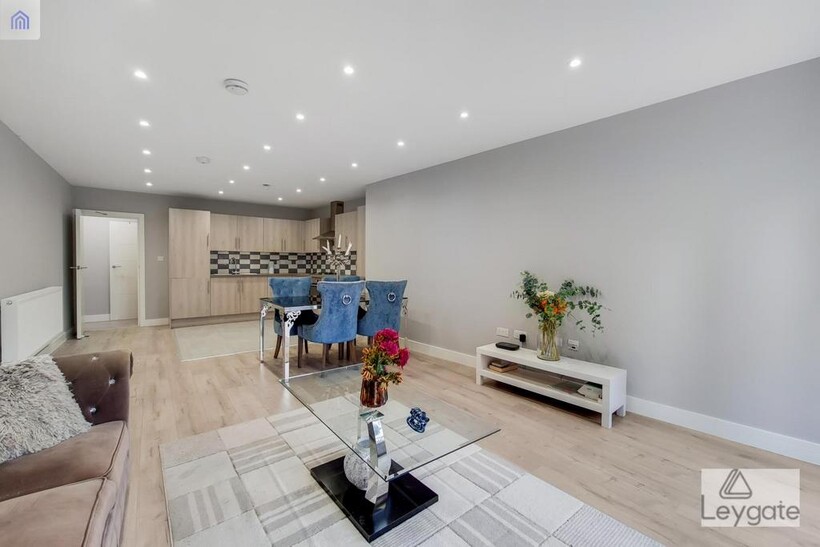 Vision House, Clerkenwell, EC1V 2 bed apartment to rent - £3,033 pcm (£700 pw)